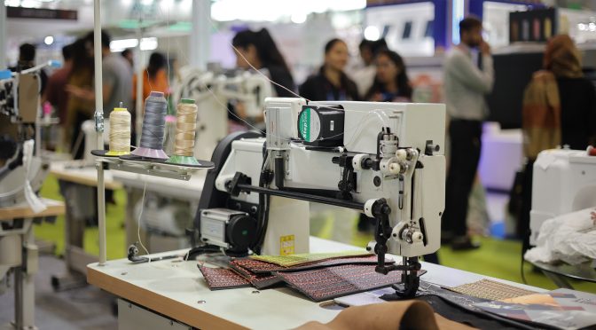 How Automation and AI are Transforming Garment Manufacturing