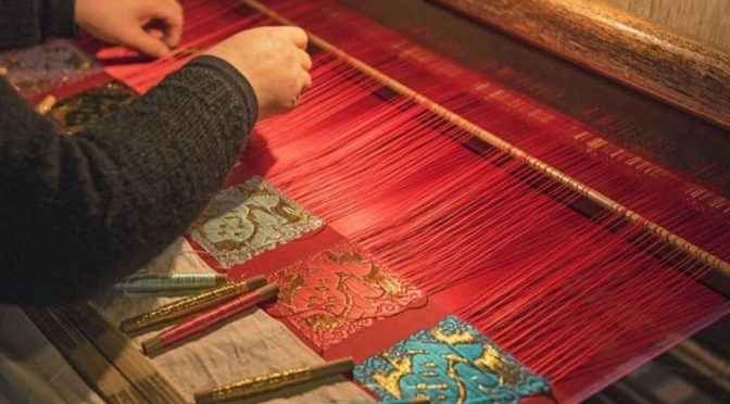 How to Identify Authentic Indian Handloom Products?