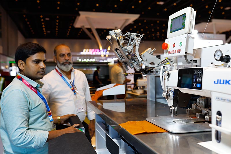 Garment Machinery Buying Guide: What Manufacturers Must Consider